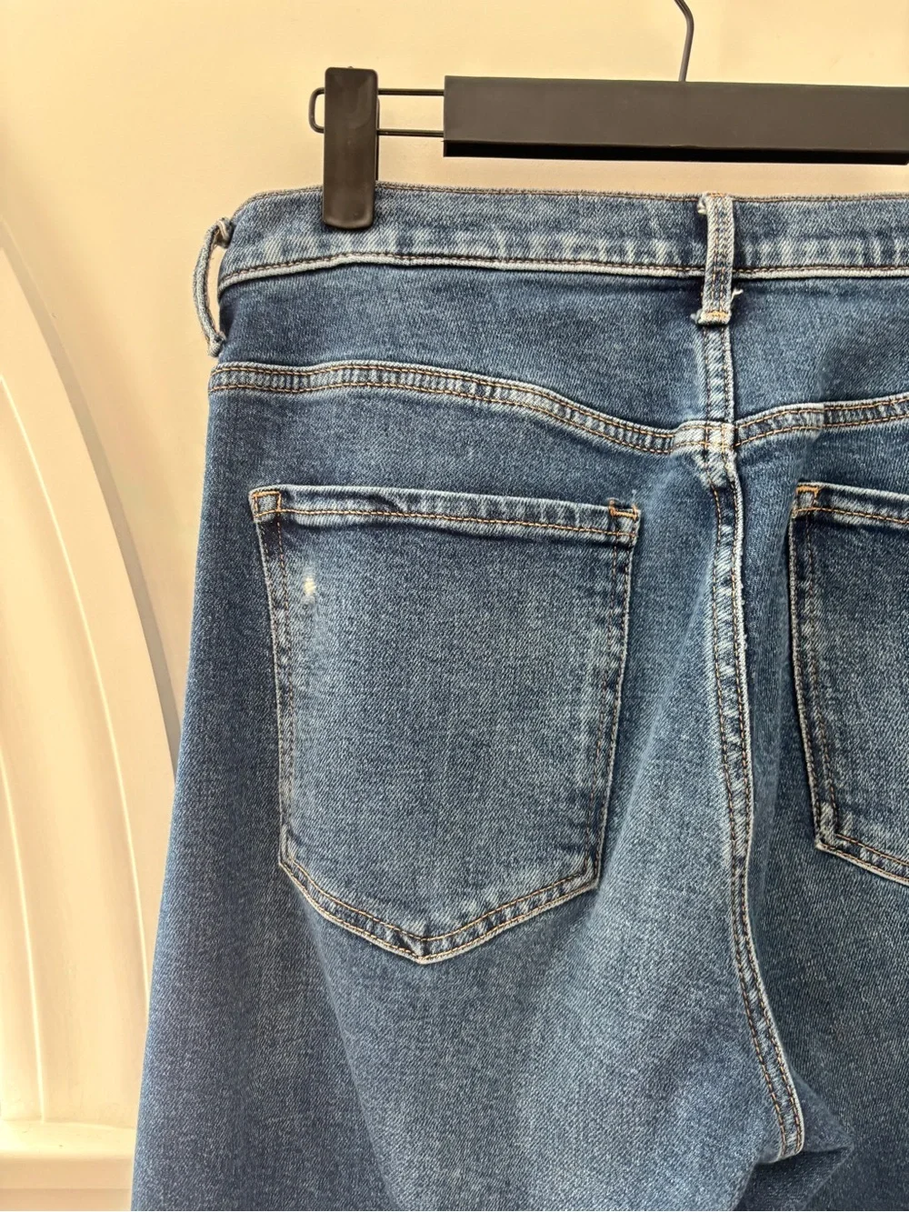 Banana Republic Mid-rise Straight Leg Jeans Womens 29 Medium Wash Raw Hem - Picture 9 of 12